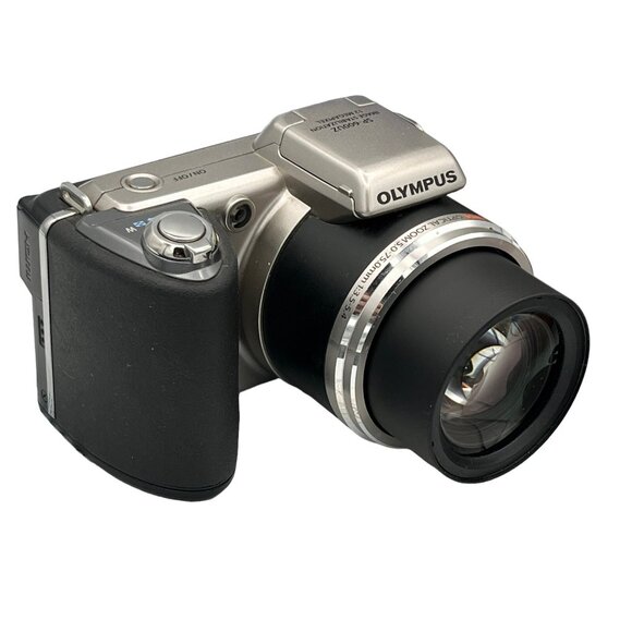 Olympus SP-600UZ 12MP 15X Zoom Digital Camera - Picture 2 of 16